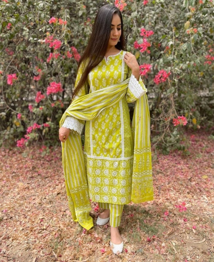Aura Women Western Store Ponnani